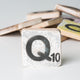 Houten deco letter Q10